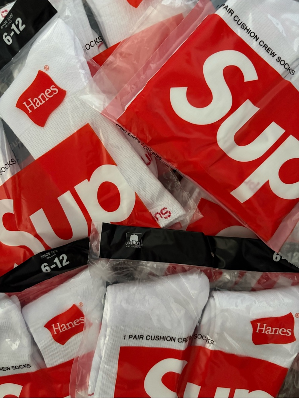 Supreme x Hanes White Cushion Crew Socks